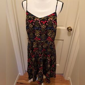 NWT Old Navy Black Floral Smocked Fit and Flare Spaghetti Strap Dress Size L